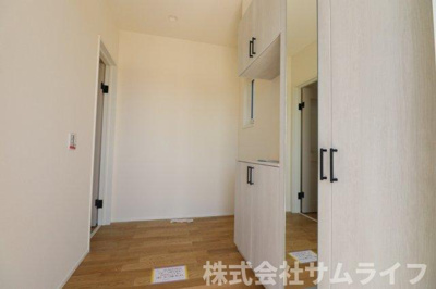 【玄関】 | 飯塚駅西2号地