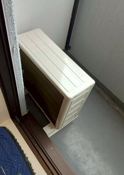 スカイコート高砂のバルコニー