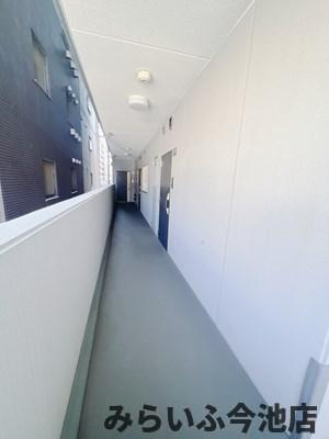 【内装】 | ブリス | 居室前廊下