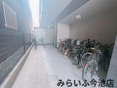 【駐車場】 | ブリス