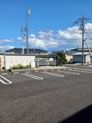【駐車場】 | トゥー・ル・モンド