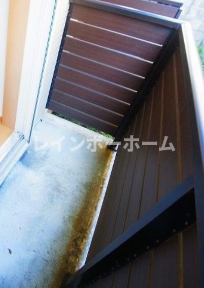 Amour　Umejimaのバルコニー