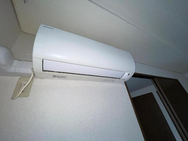 【設備】 | ルトゥール | エアコン