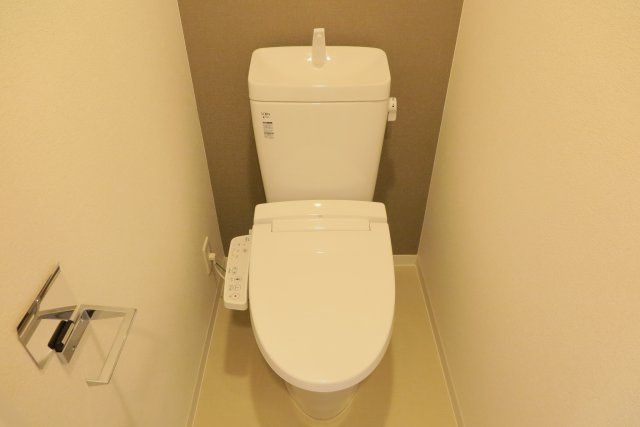 プレサンス難波クチュールのトイレ