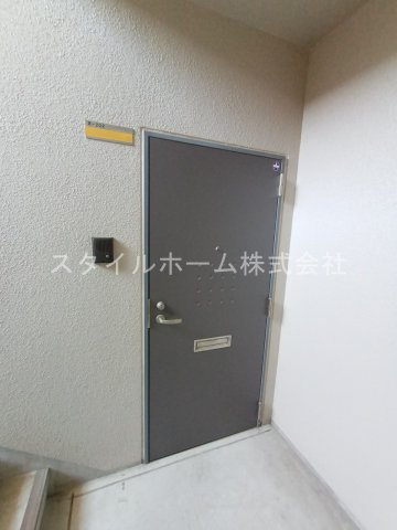 【玄関】 | ウィズダムハウスⅥ