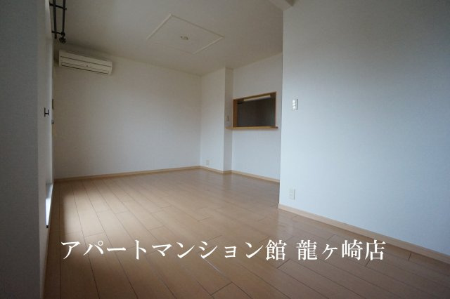 エスポアールの居間・リビング