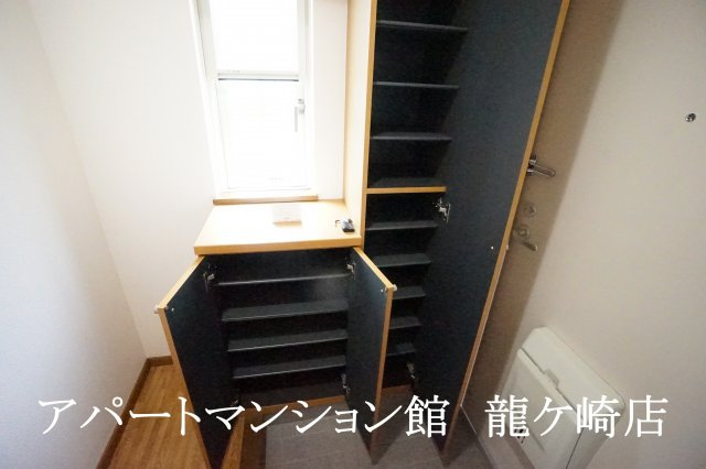 ヴィラフォレストBの収納