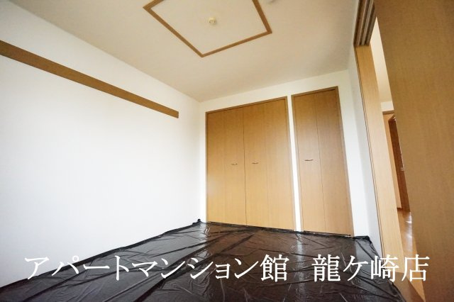 ヴィラフォレストBの寝室