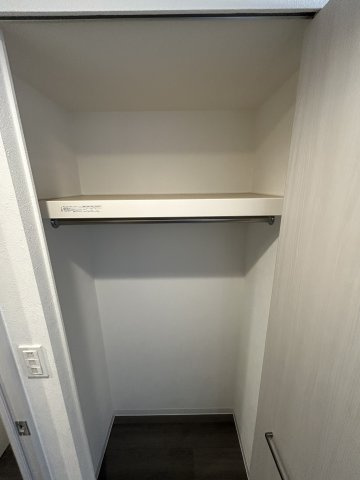 プレサンス塚本ベラビィの収納