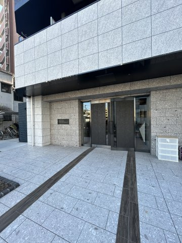 プレサンス塚本ベラビィのロビー