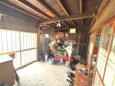 【玄関】 | 大沼郡昭和村大字野尻山崎　古民家風倉庫付き戸建