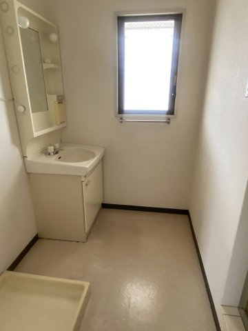 北青山ビル（住居）の洗面所