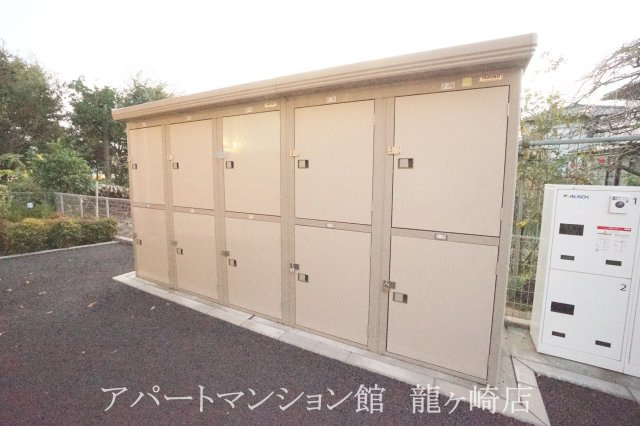 アール　ホームズⅡの設備|物置