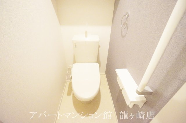 アール　ホームズⅡのトイレ