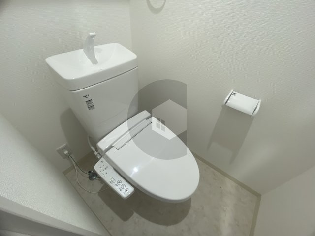 D porta raffinatoのトイレ