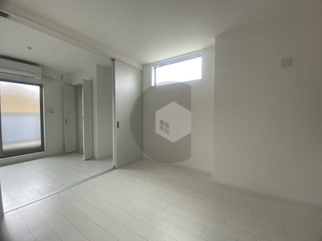 D porta raffinatoの居間・リビング