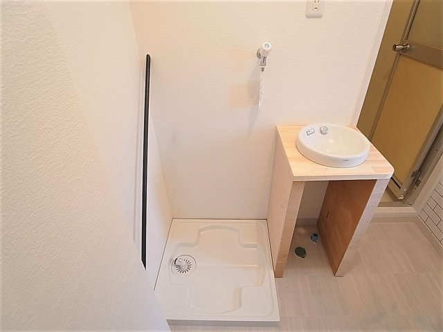 神戸市北区鈴蘭台西町１丁目の賃貸マンションの洗面所|お洒落な洗面脱衣所