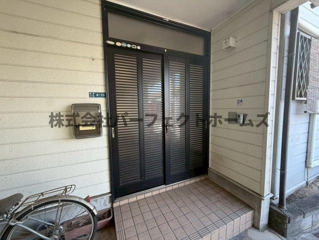 堀溝3丁目戸建　賃貸のエントランス|エントランスです