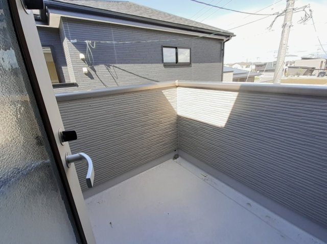 熊本市南区元三町１丁目の中古一戸建のバルコニー|2F　北側洋室