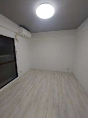 【内装】 | クリアメモリー西宮 | 写真は同タイプ別室のお部屋です
