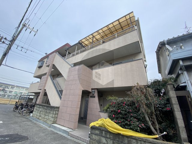 サイレンスハイムの外観