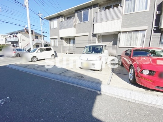 プリムヴェールの駐車場|敷地内駐車場あります！