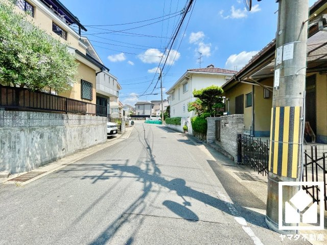 宇治市広野町宮谷の前面道路含む現地写真
