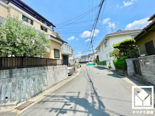 宇治市広野町宮谷の前面道路含む現地写真