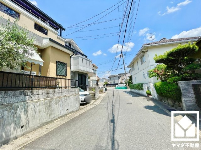 宇治市広野町宮谷の前面道路含む現地写真