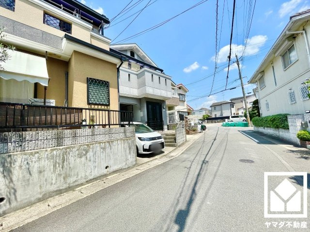 宇治市広野町宮谷の前面道路含む現地写真