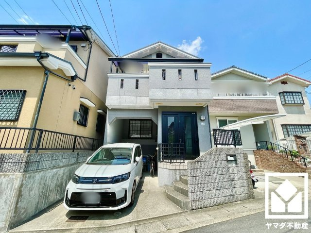 宇治市広野町宮谷の玄関