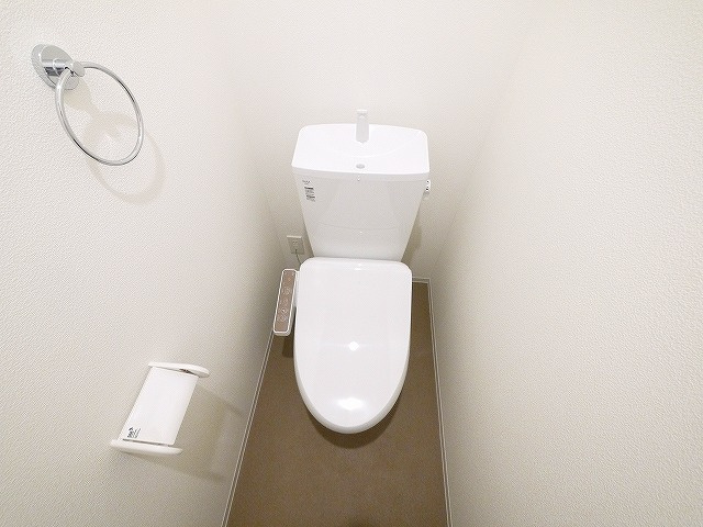 ジーメゾン大和郡山ルクディのトイレ
