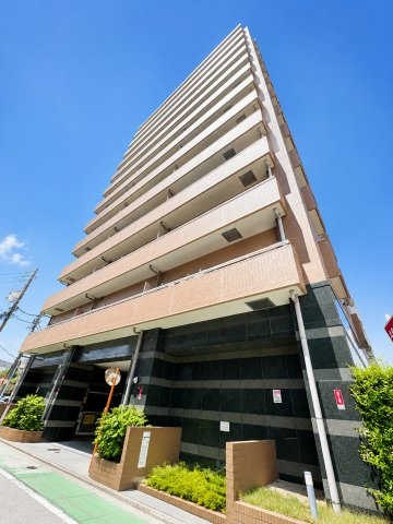 ファミール吹上