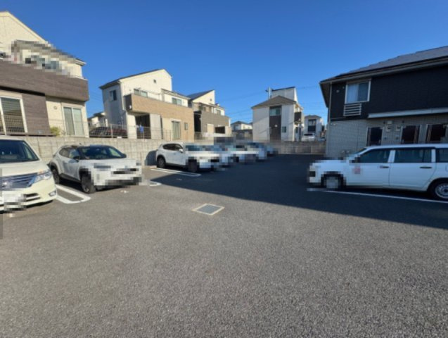 【駐車場】