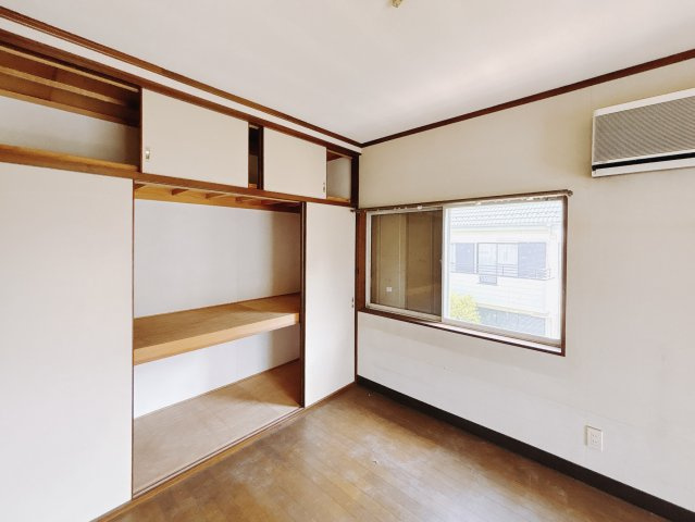 【中古戸建】熊谷市久下の洋室|■洋室｜子供部屋のメリットは「自立心を養うことができる」「自分で整理整頓できるようになる」そして、お子様が成長した際には「プライバシーを確保できる」といい事だらけ♪