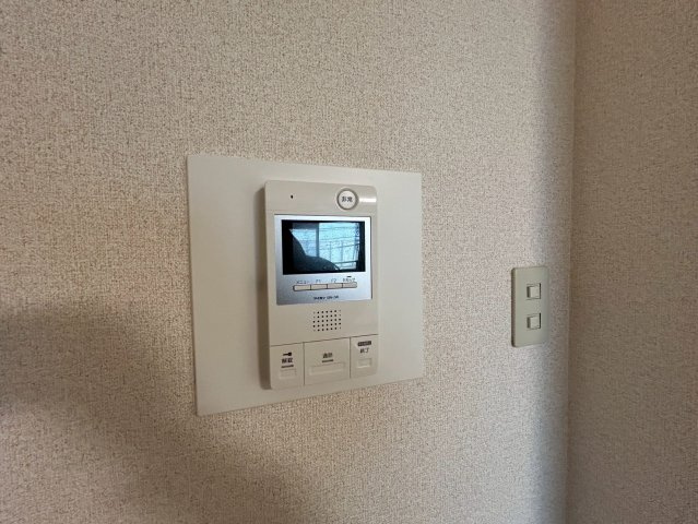 東大阪市若江西新町３丁目の賃貸マンションのセキュリティ