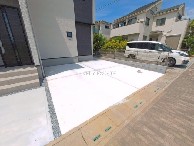 越谷市大字大道 新築分譲住宅 全2棟 2号棟の外観パース