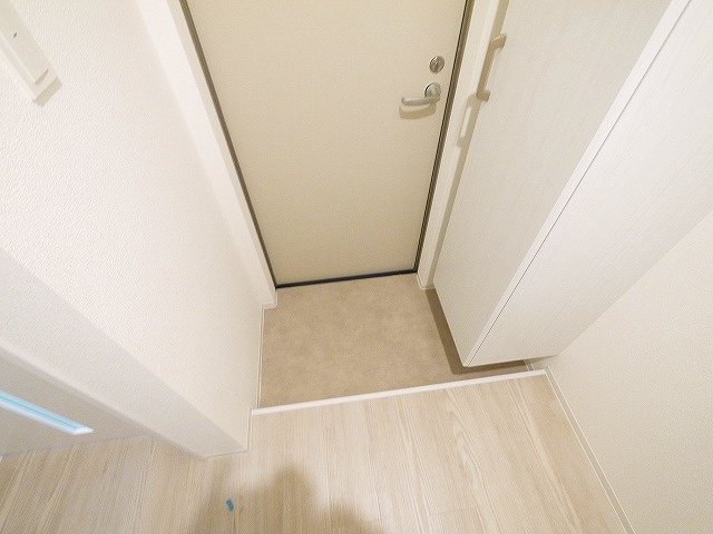 ジーメゾン大和郡山ルクディの玄関