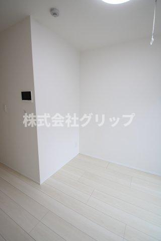 アルコバレーノ横濱子安の洋室