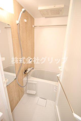 アルコバレーノ横濱子安の浴室