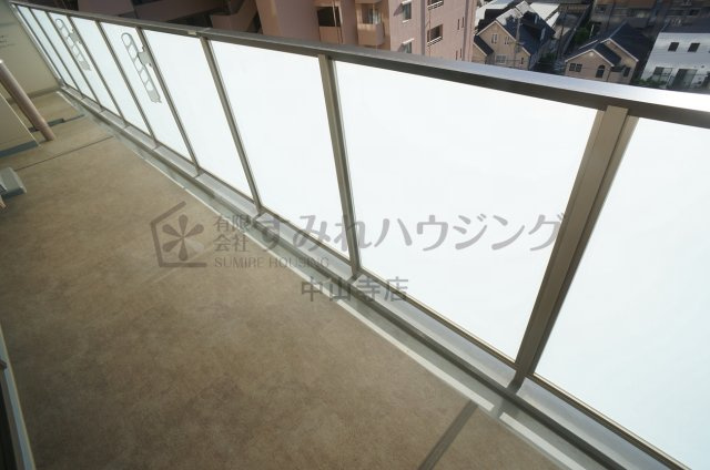 ジオタワー宝塚グランレジス　The Northのバルコニー