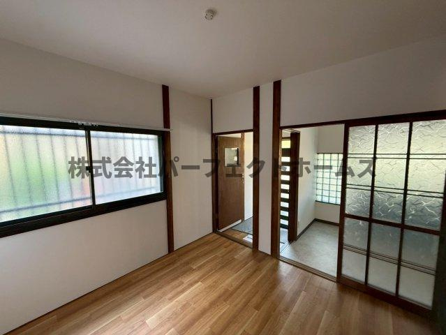 豊里町テラスハウス　賃貸の内装|内装は落ち着いています