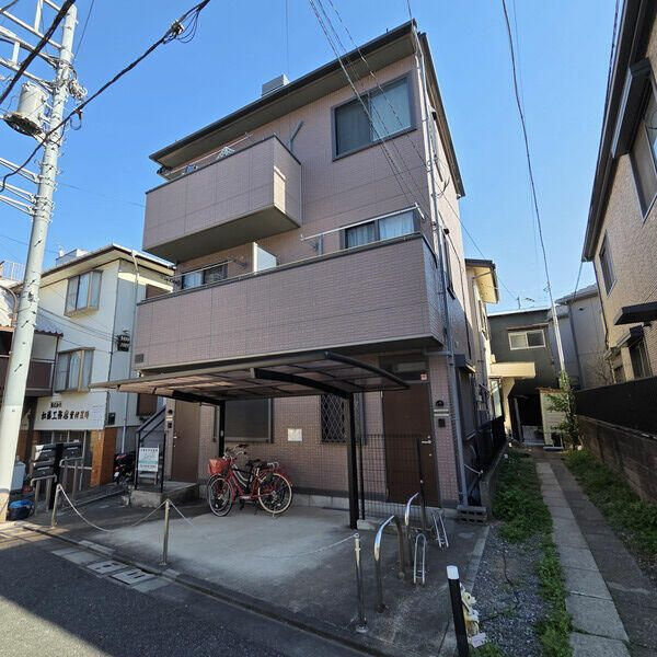 ハイアックスタウンの外観