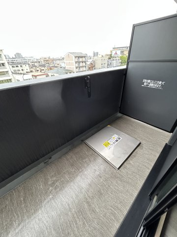 レーヴメゾン尼崎大物のバルコニー