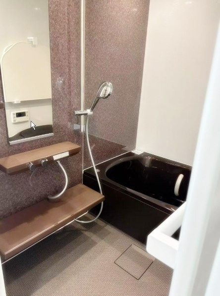 あすなろマンションの浴室|ドキドキの新生活も、安心してスタート。ぴったりの住まいを見つけませんか？クランディアが一緒に住まい選びをサポートします‼　まずは、お気軽にお問合せください　＃クランディア