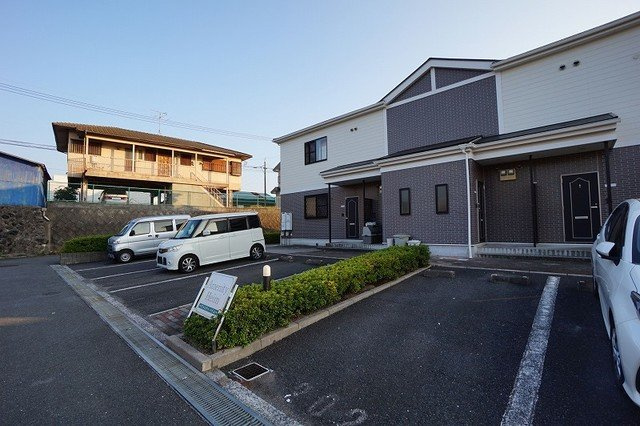 アメニティハイムの駐車場