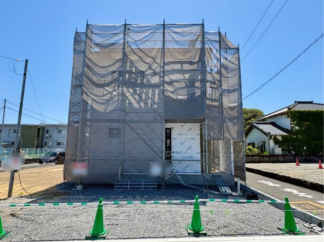 【長期優良住宅で安心な住まい♪】高知市南万々A号地　新築一戸建の外観|5/10撮影。