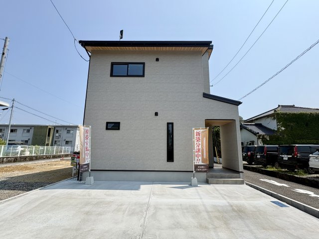 「長期優良住宅で安心な住まい」高知市南万々A号地　新築一戸建