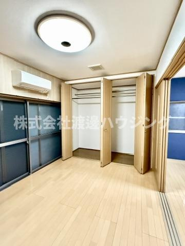 大庄西町１戸建の居間・リビング