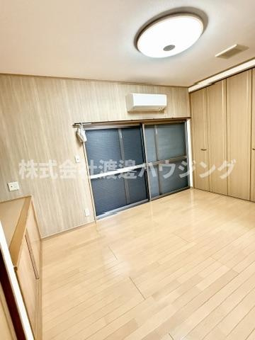 大庄西町１戸建の居間・リビング
